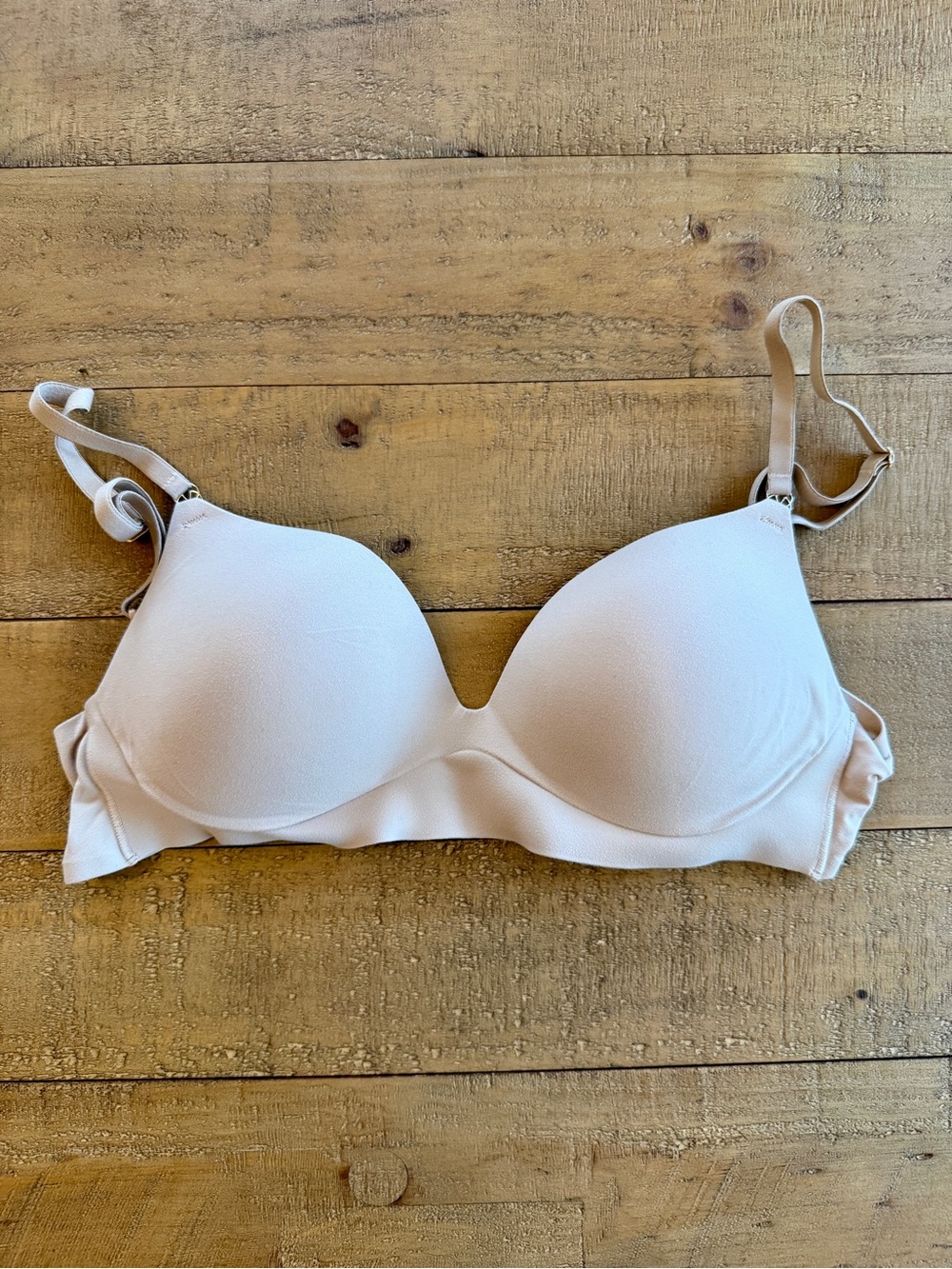 Victoria’s Secret Dream Angels Padded Push-up No Wire Bra Beige 32C